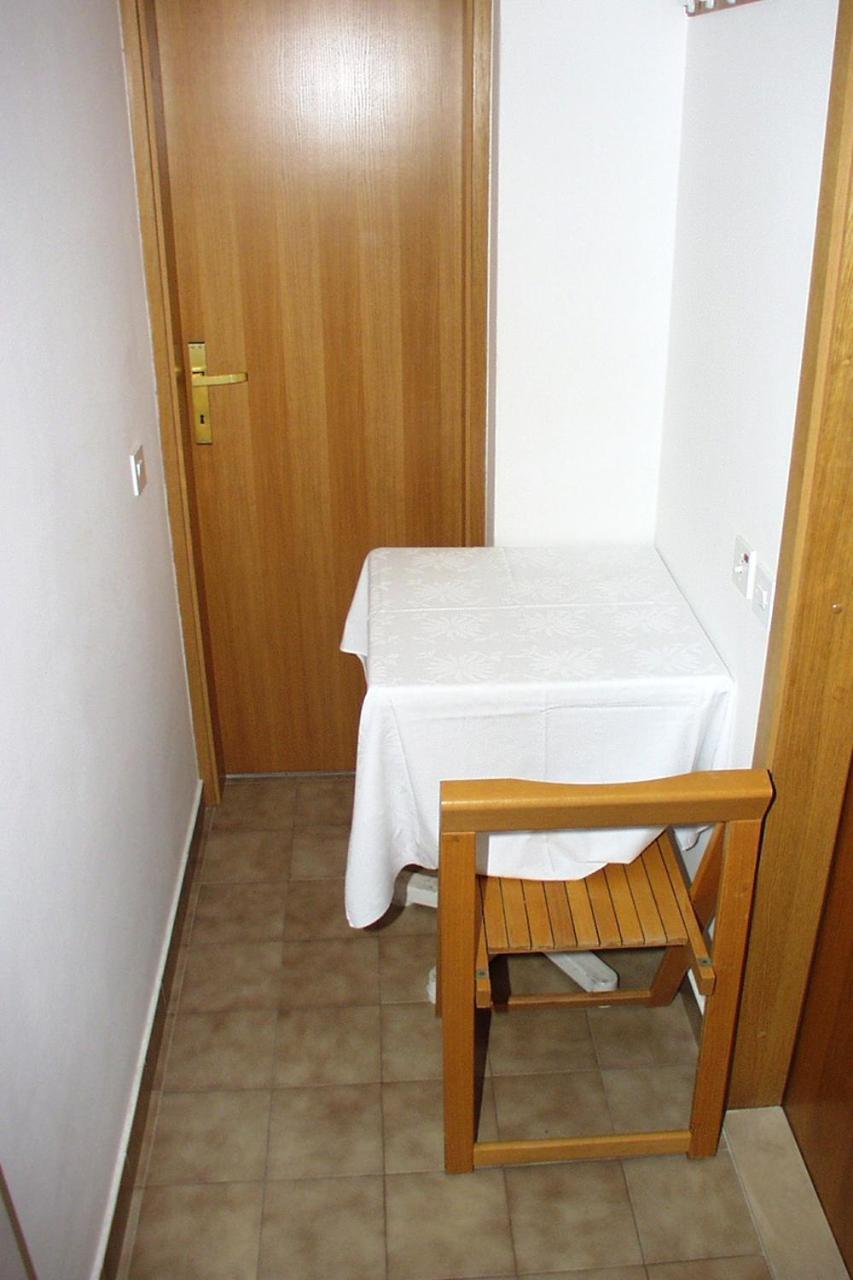Apartments With A Parking Space Baska Voda, Makarska - 301 ภายนอก รูปภาพ