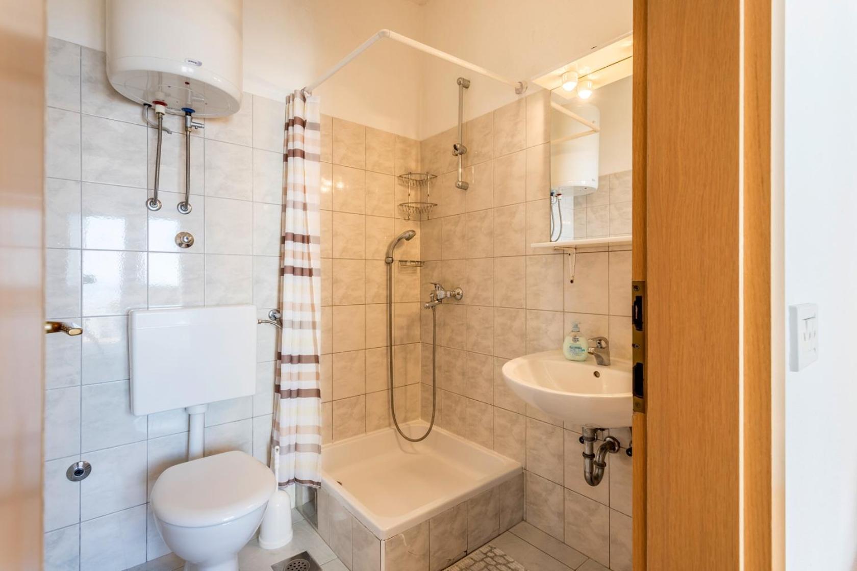 Apartments With A Parking Space Baska Voda, Makarska - 301 ภายนอก รูปภาพ