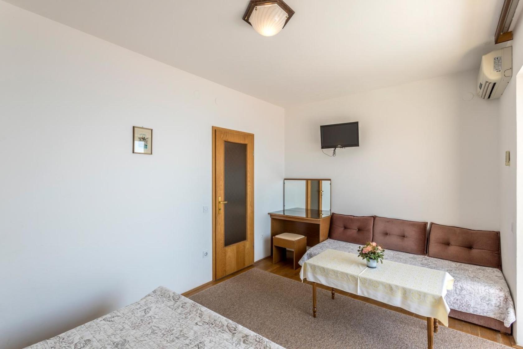 Apartments With A Parking Space Baska Voda, Makarska - 301 ห้อง รูปภาพ