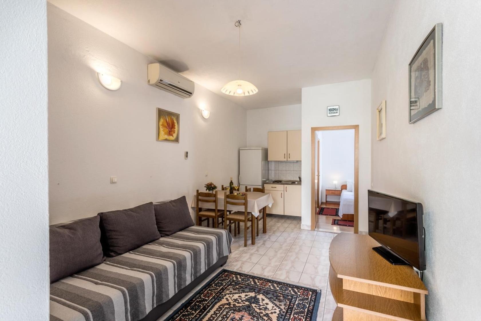 Apartments With A Parking Space Baska Voda, Makarska - 301 ห้อง รูปภาพ